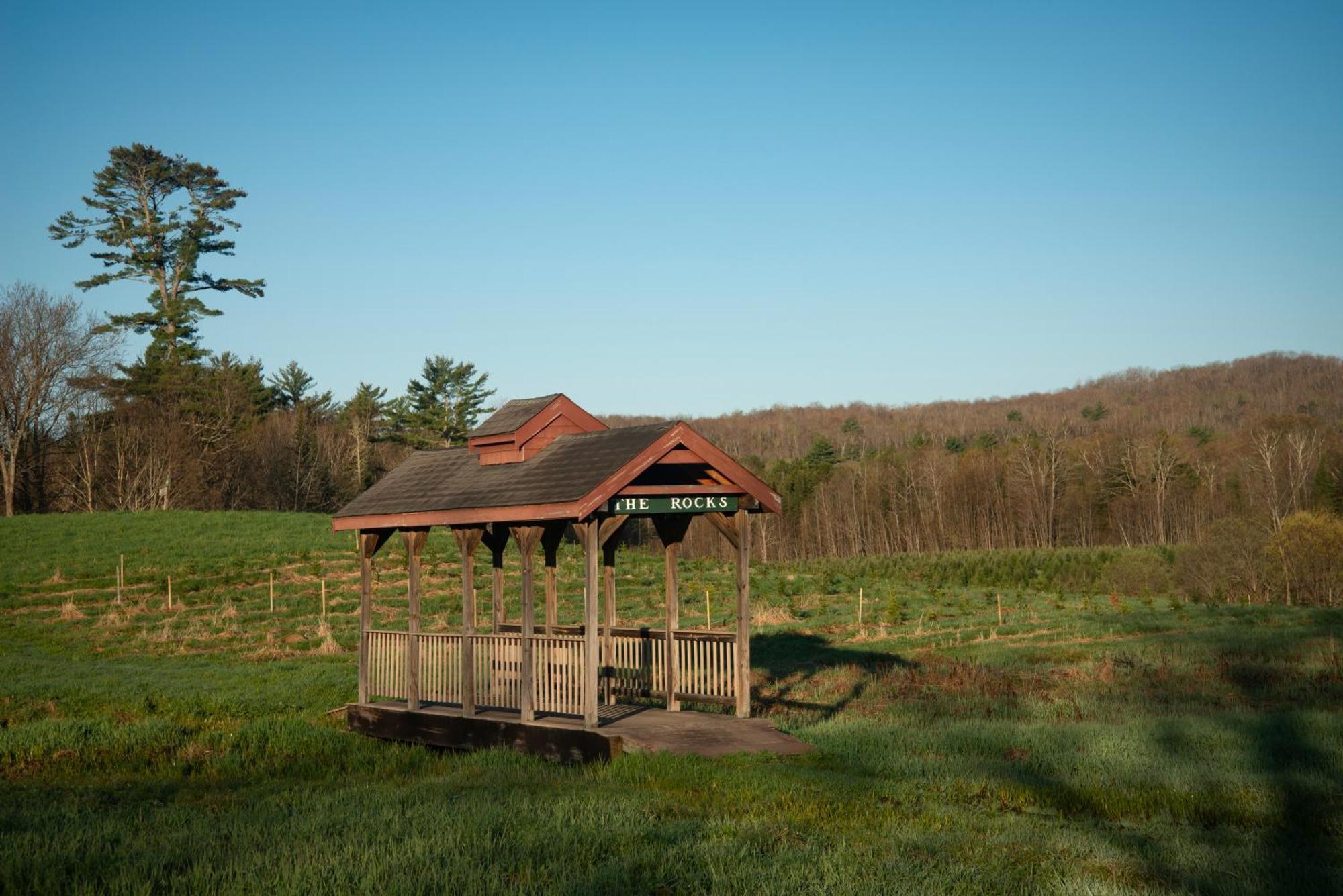 Experience The Rocks Estate Like Never Before With A Stay At The Gardeners Cottage! Bethlehem Exterior photo